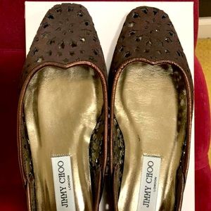 Brown women’s flat shoes